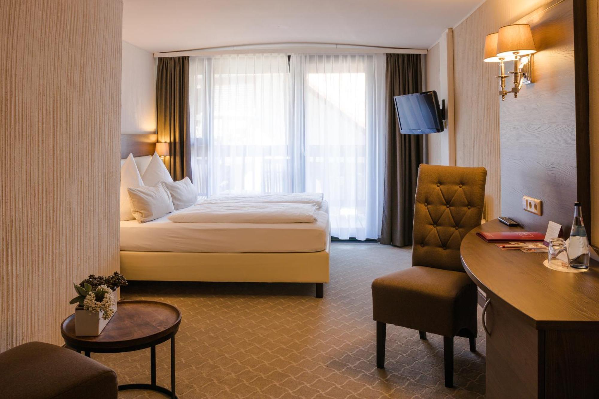 Parkhotel Luise Bad Herrenalb Phòng bức ảnh