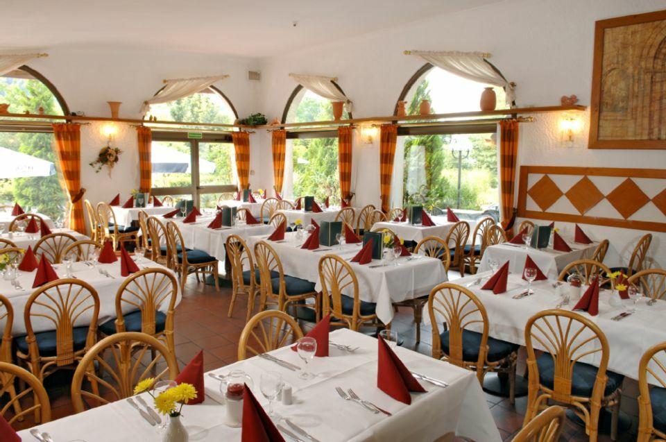 Parkhotel Luise Bad Herrenalb Nhà hàng bức ảnh